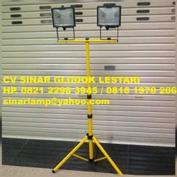 Tiang Tripod Lampu Halogen 2 x 500W